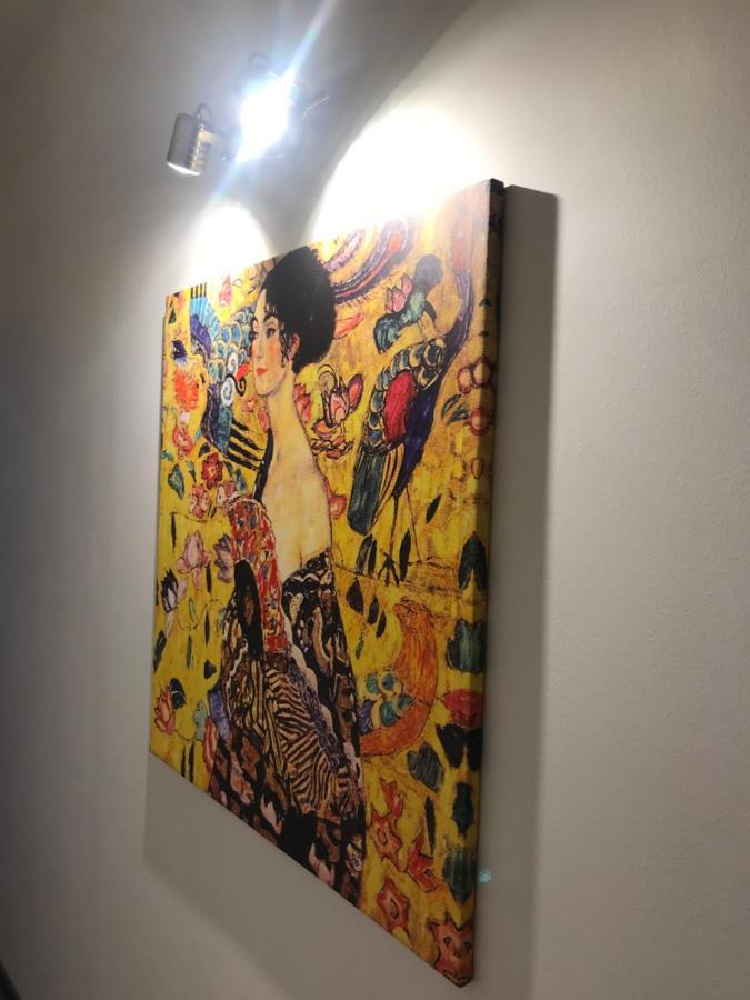 Dr House Apartment カターニア エクステリア 写真