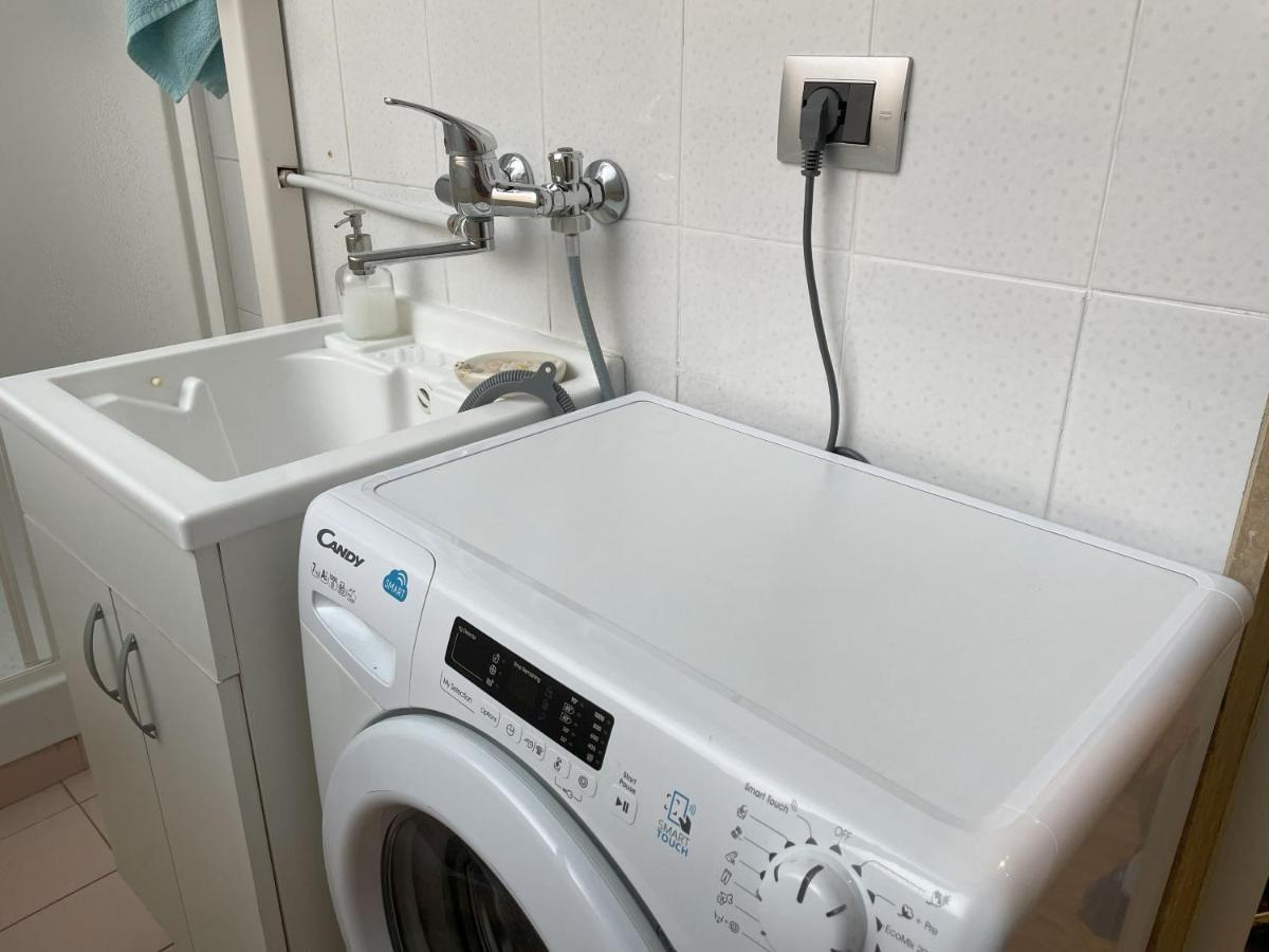 Dr House Apartment カターニア エクステリア 写真